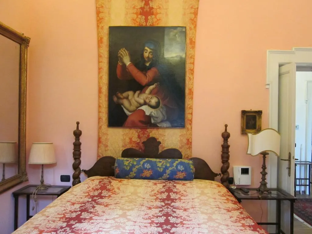 Villa Puccini Venegono Superiore Bed & Breakfast